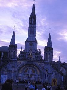 AOBR 2015 08 12 AU 16 LOURDES 2 PROCESSIONS MESSES CHEMINS DE CROIX (5)